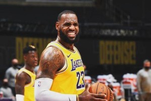 2023年NBA场均得分排行榜揭晓（火爆对决，谁将夺得得分王？）