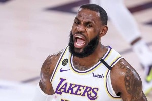 2022年NBA中投效率排行榜（探索NBA球员中投效率的巅峰之路，分析数据揭秘得分王的真实面貌）