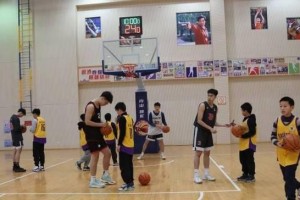 小学生篮球队防守战术训练的关键技巧（提升防守能力的训练方法与实践）