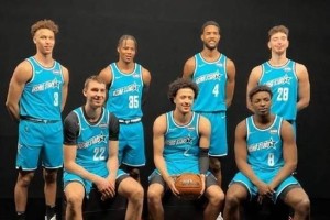 2021-2022赛季NBA三分命中率排行榜揭晓（火力全开！本赛季NBA最准三分手是谁？）