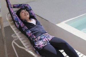 时尚游泳装的穿搭技巧（探索美女游泳衣服外套的多样化魅力）