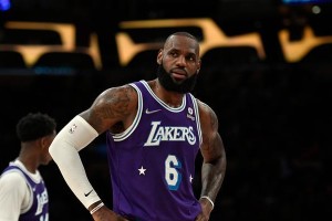 NBA球员骂名排行榜（探索NBA历史上最具争议的球员骂名，并深入解析背后的故事与原因）