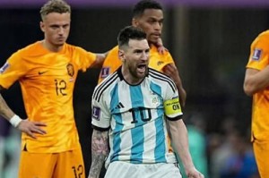 激动的世界杯进球替补席（体育赛事中的情绪高潮）