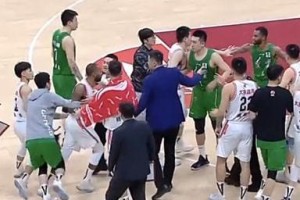 鼻子老被撞，我的篮球防守之路（保护自己，精进技巧，提高竞争力）