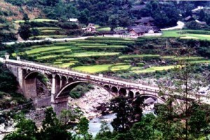 开阳县洛旺河路亚钓鱼之旅（感受大自然的美妙，畅享钓鱼的乐趣）