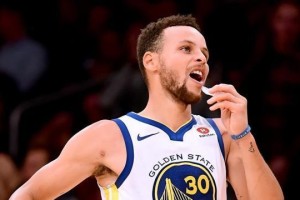 NBA球员商业价值排行榜（以NBA球员商业价值排行榜为依据，探索当下最具商业价值的NBA明星）